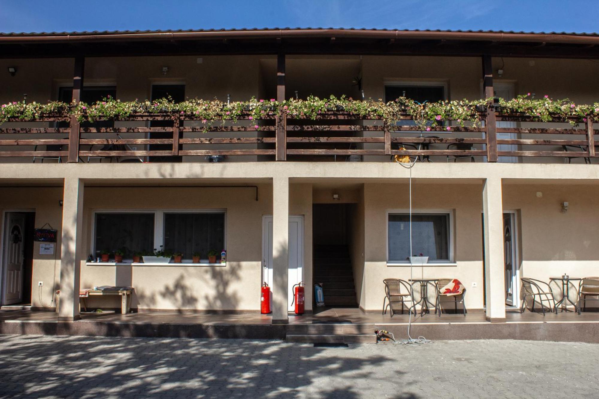 Air&Day Bed & Breakfast Vecses Bagian luar foto